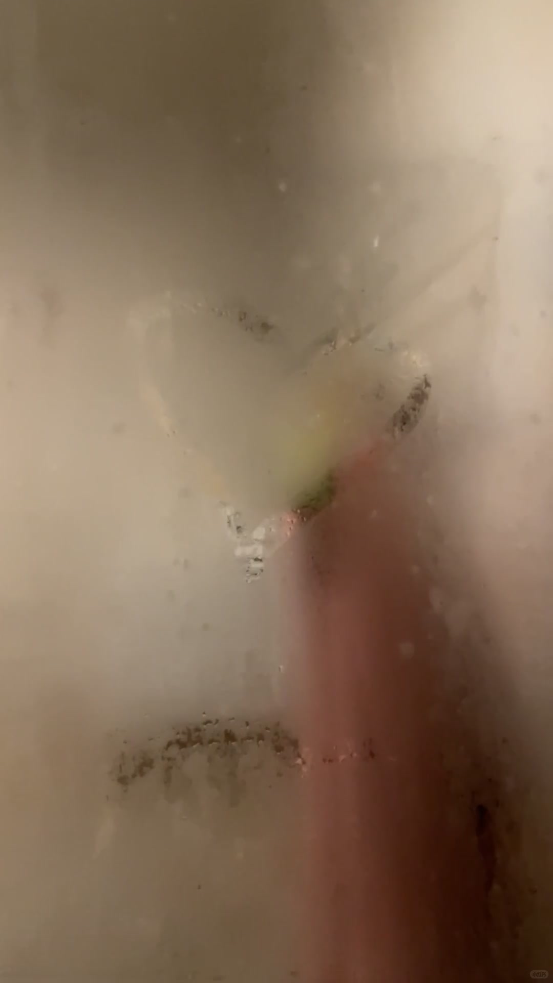 女粉交友贴， 