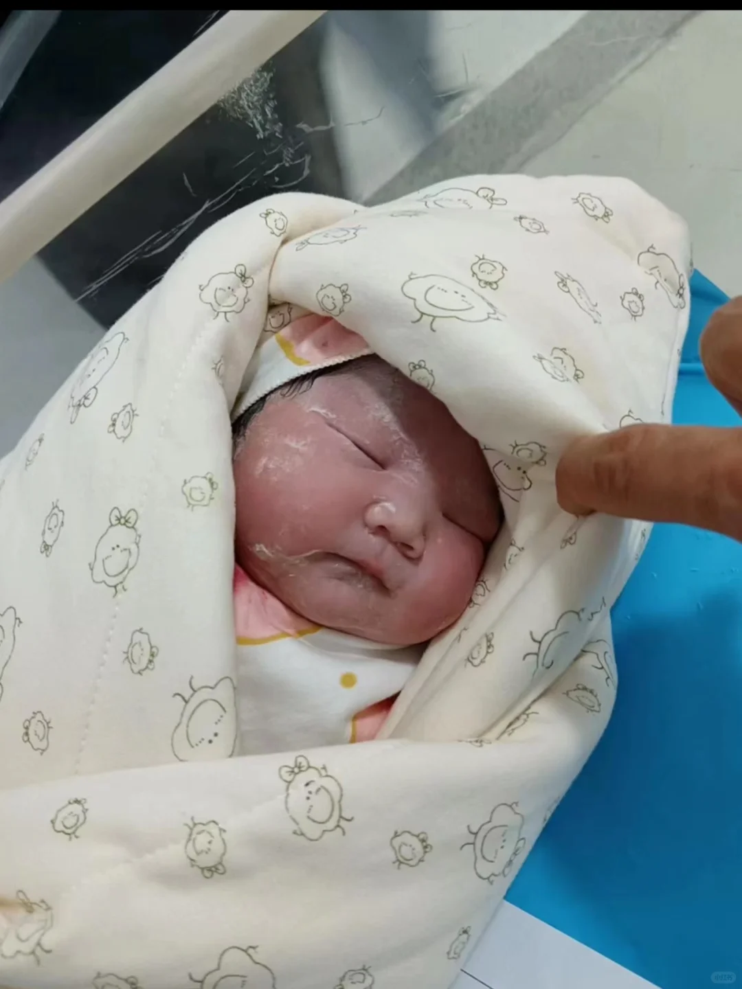 原来新生儿这么脆弱！为什么没有人告诉我！