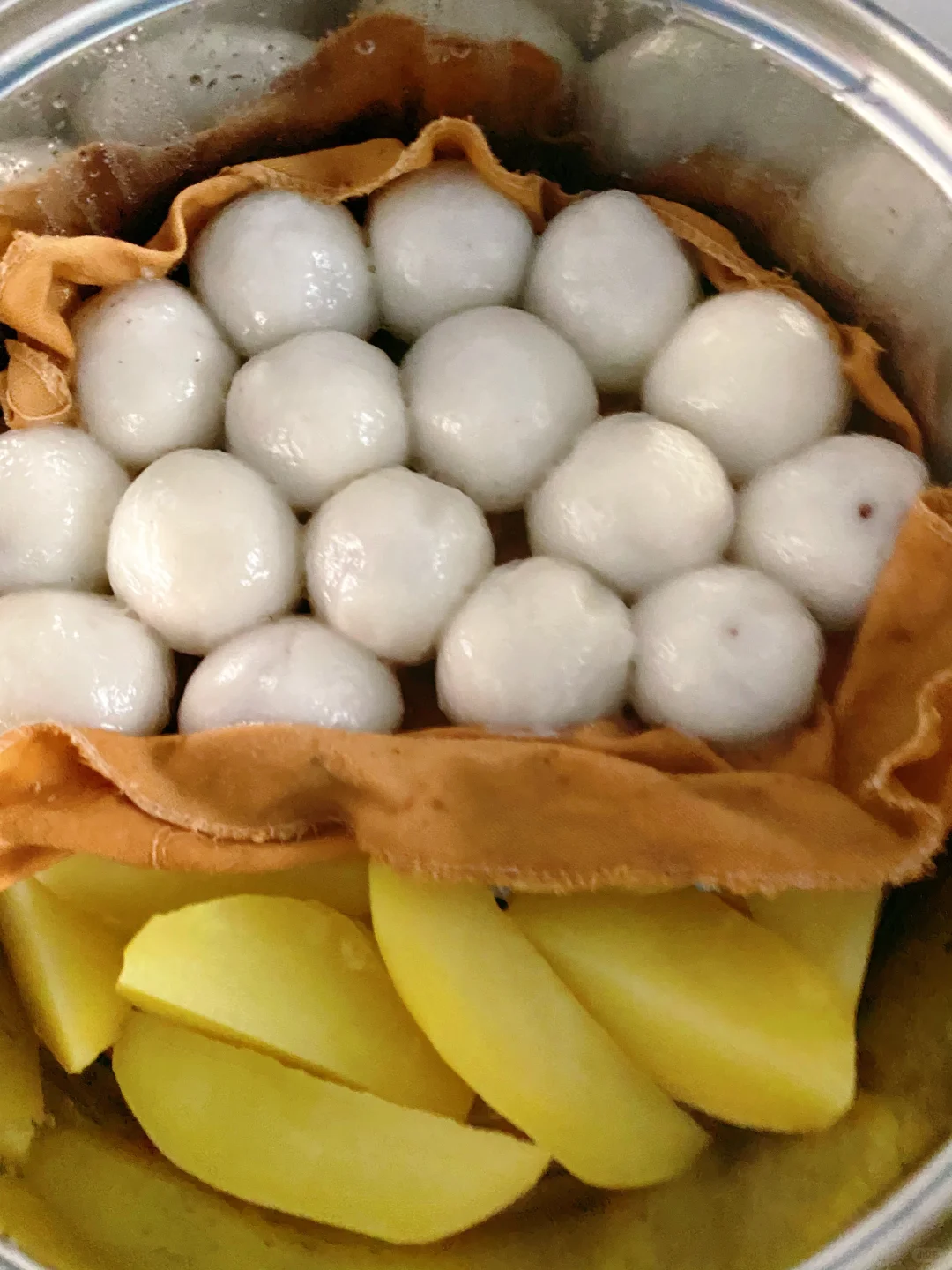 蒸粘豆包和土豆🥔嘎嘎好吃😋