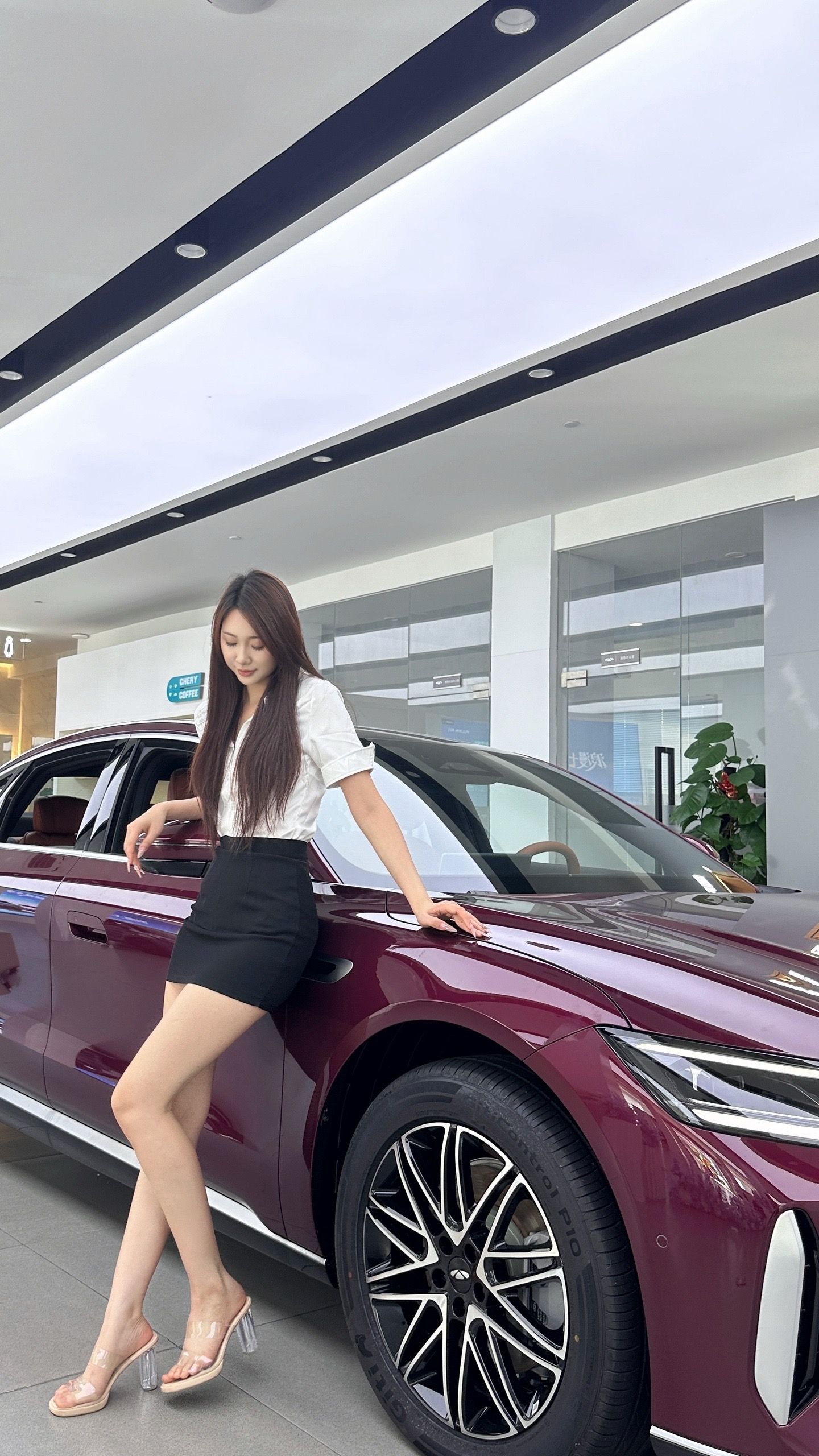 汽车资讯 近日，奇瑞汽车已获批在港上市。 ​​​