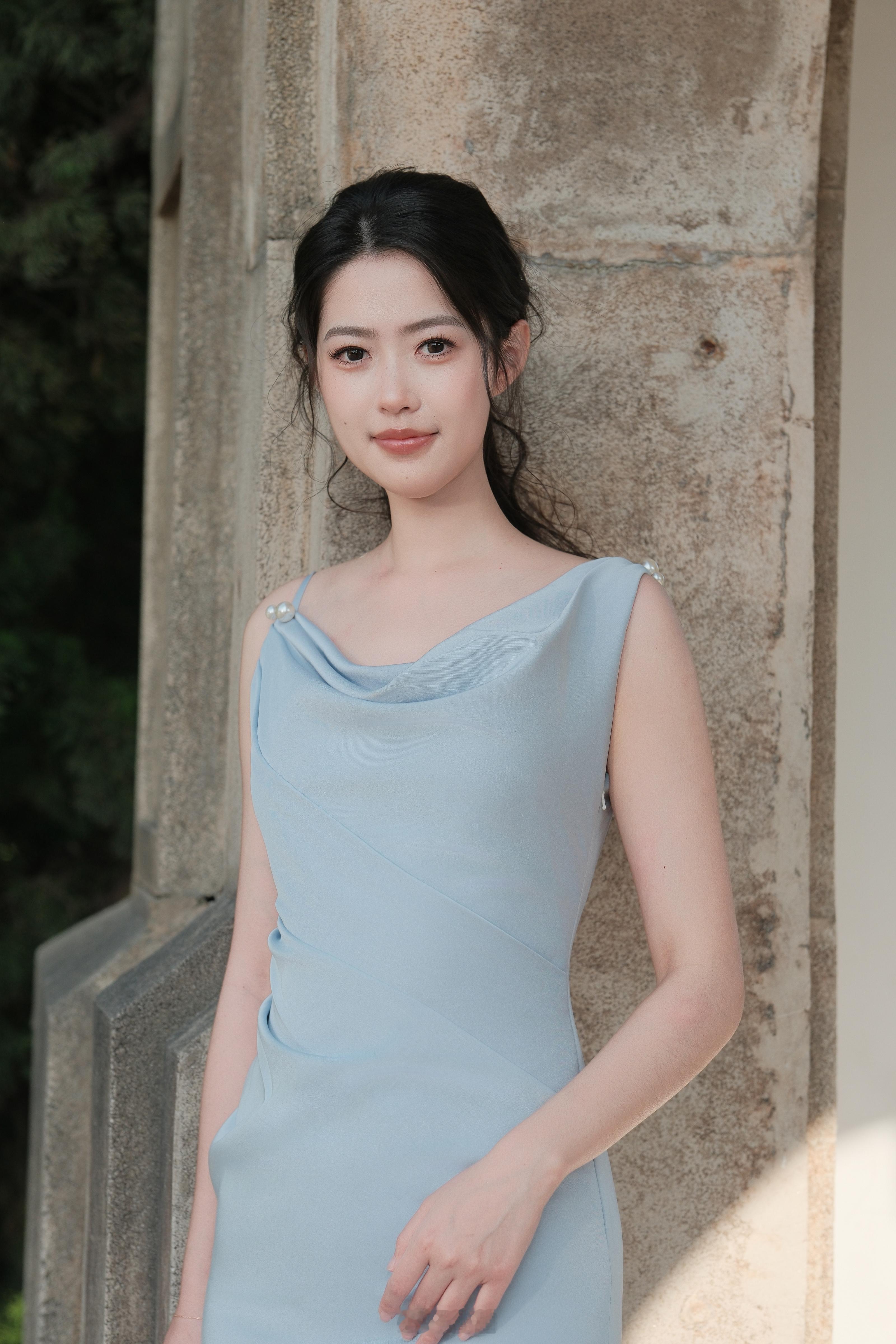 艺术生的气质美 ​​​