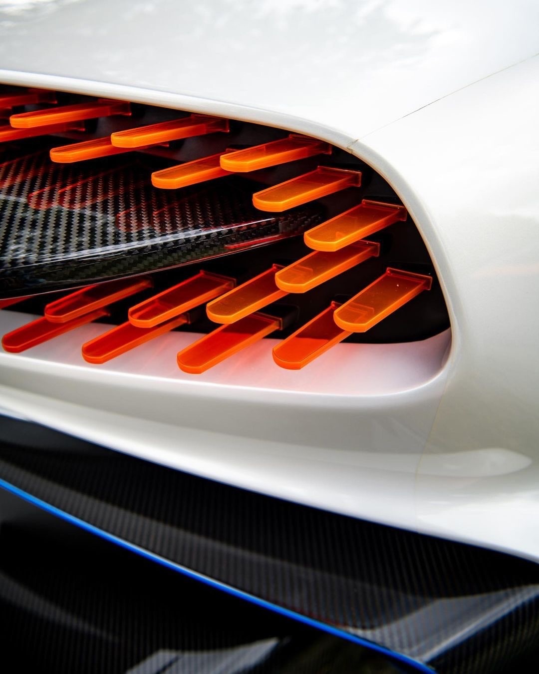 阿斯顿·马丁Vulcan火神！引擎：自然吸气 V12 7.0 升！生产年份：20