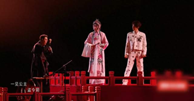 185cm的杜丽娘：唐九洲一曲戏腔，凭什么让谢楠当场落泪？