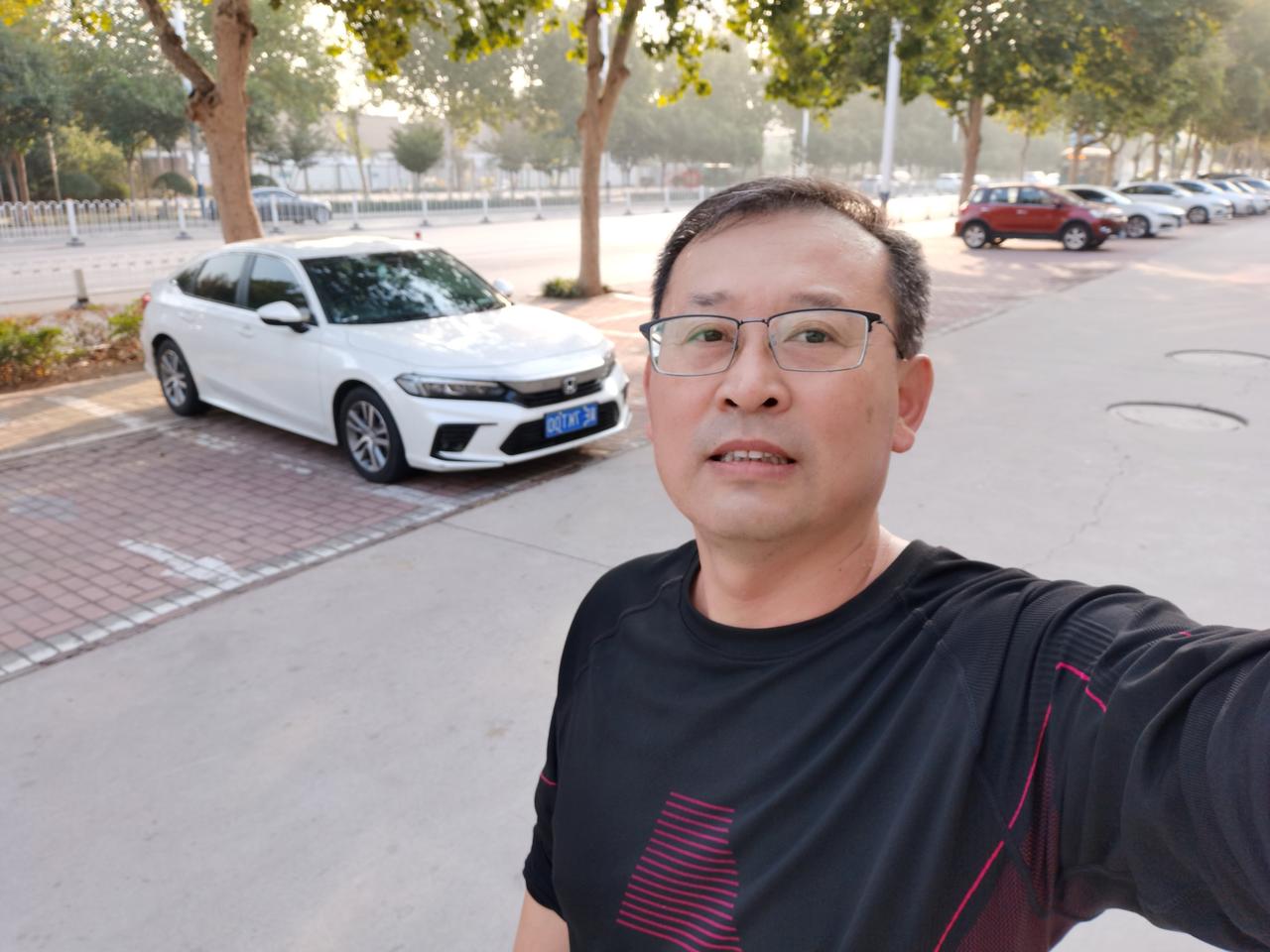 不戒烟的“侥幸心理”，看你占几条？
 
1、难道不抽烟就不得病了？不抽烟短命的多