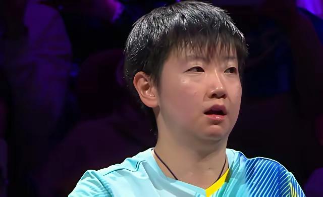 莎莎输蒯曼，输球是主观主动？
重庆冠军赛孙颖莎2-4不敌蒯曼，全程真刀真枪，绝非