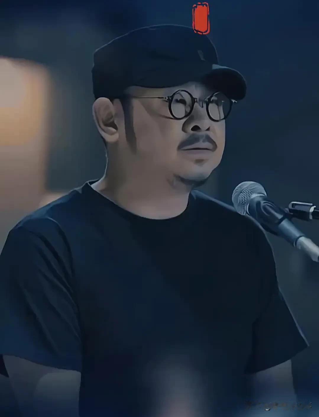#如何评价刀郎#
刀郎是个非常有才气的歌手，能写能唱，是个人才。
另外刀郎的个人