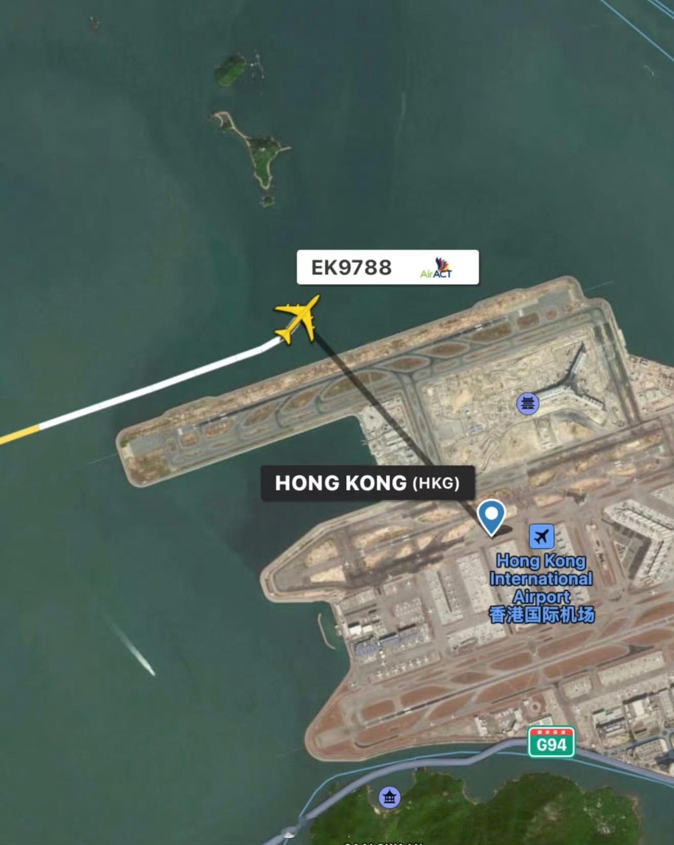 香港机场一飞机坠海其实已经落地了，但是没停稳，这怎么算？ ​​​
