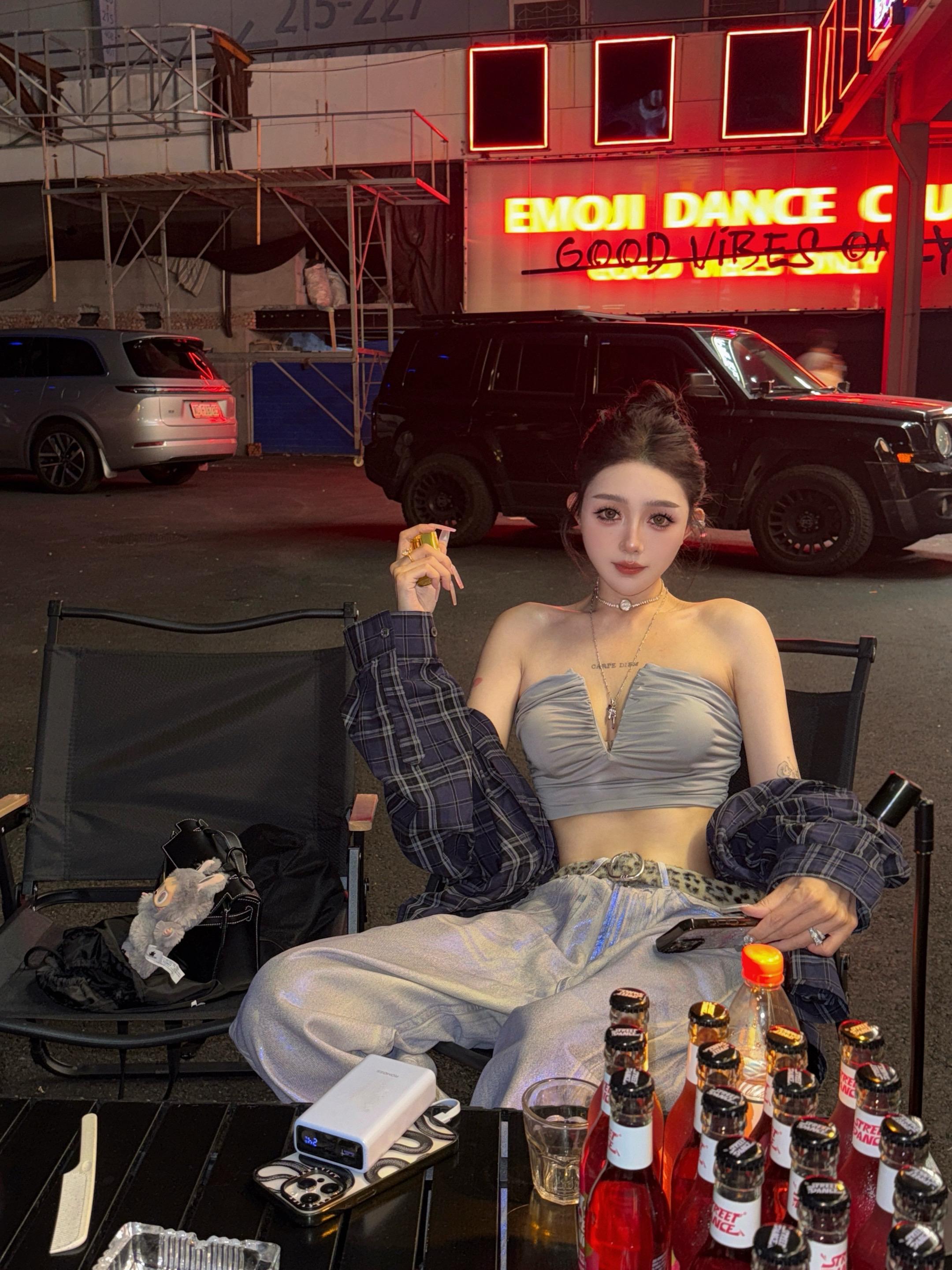 我不要的你上赶着捡也轮不到你知道吗