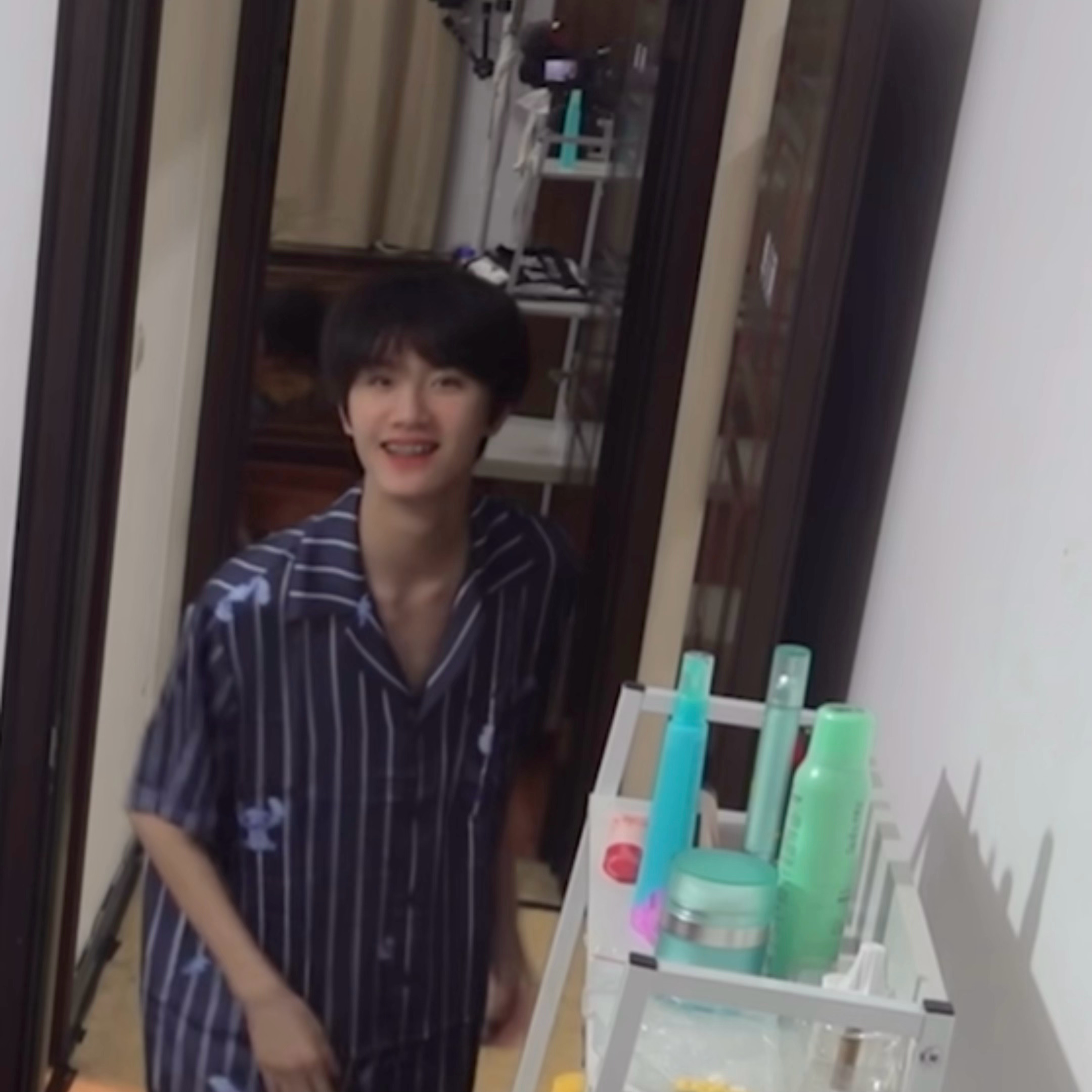 萌得我脑壳发昏我受不了了。  专栏 · 突围②