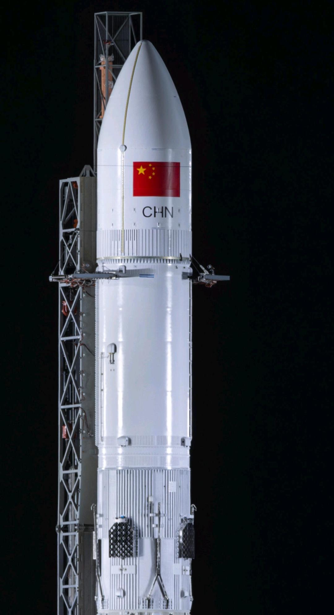 长十乙首发真的要来了！正午十二点，流程已经启动。竖起来的二级，纯白清新。一级上部
