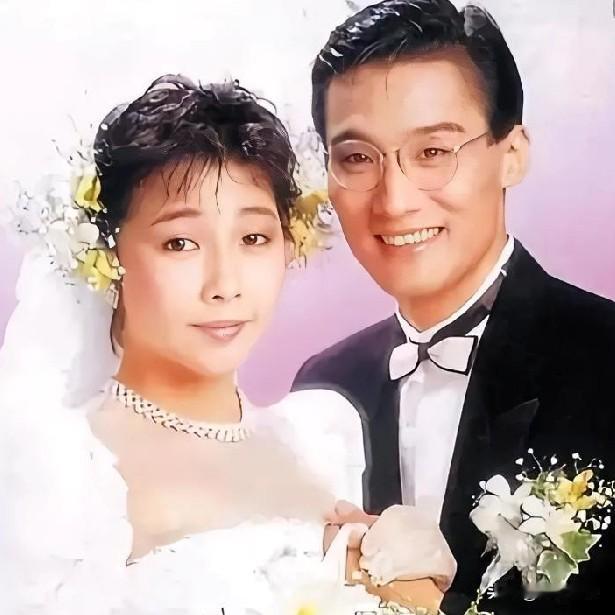 《捕风追影》实时票房
   截至8月29日11:50，《捕风追影》上映第14天，