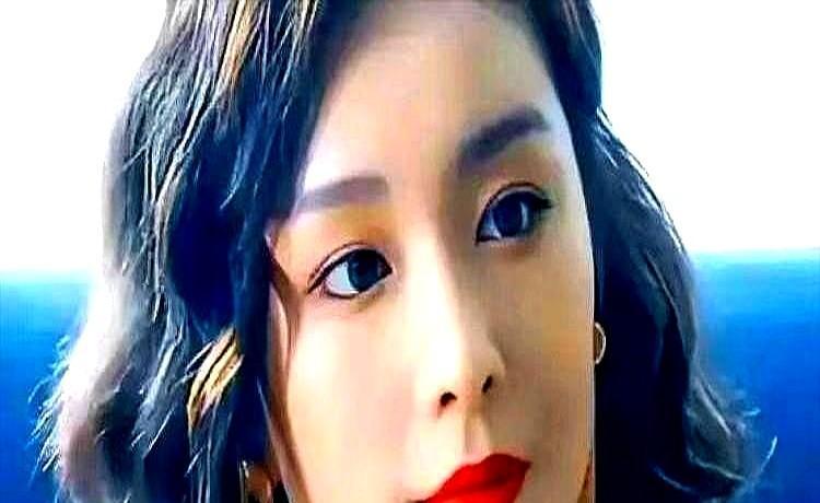 高叶没爆红，是观众用遥控器投的票。
她不靠热搜，不刷话题，镜头一开，满屏都是戏。