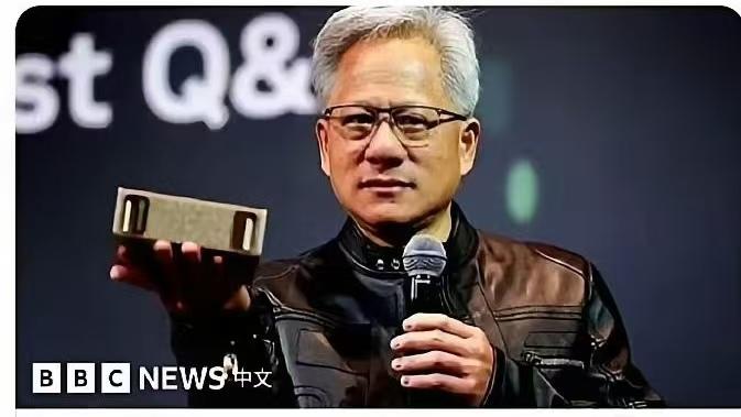 黄仁勋对着BBC的镜头，摊牌了：“我们离中国只有几纳米的差距了！”这话什么意思？