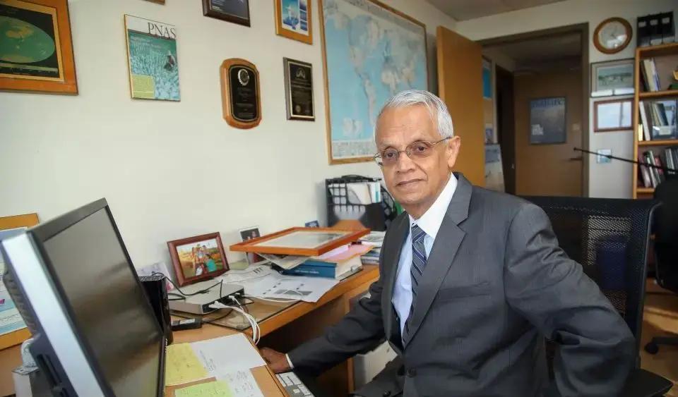 最近1月底到2月初，国际上两大顶级奖项先后公布2026年得主，一个直击气候变化根