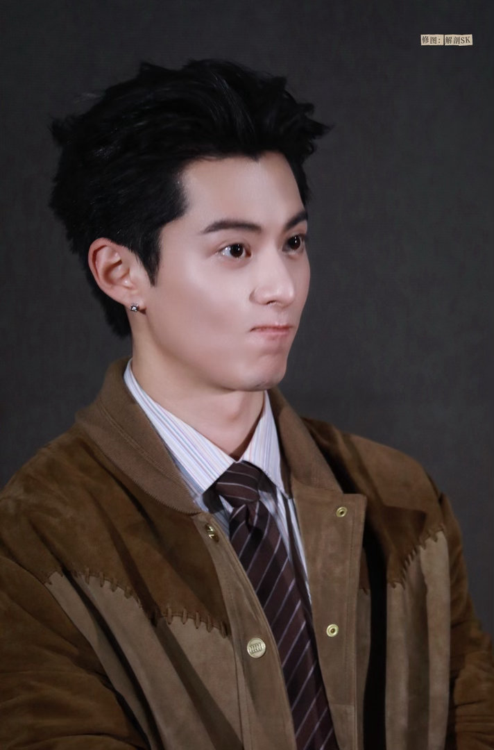 🤎📸 ｜王鹤棣 