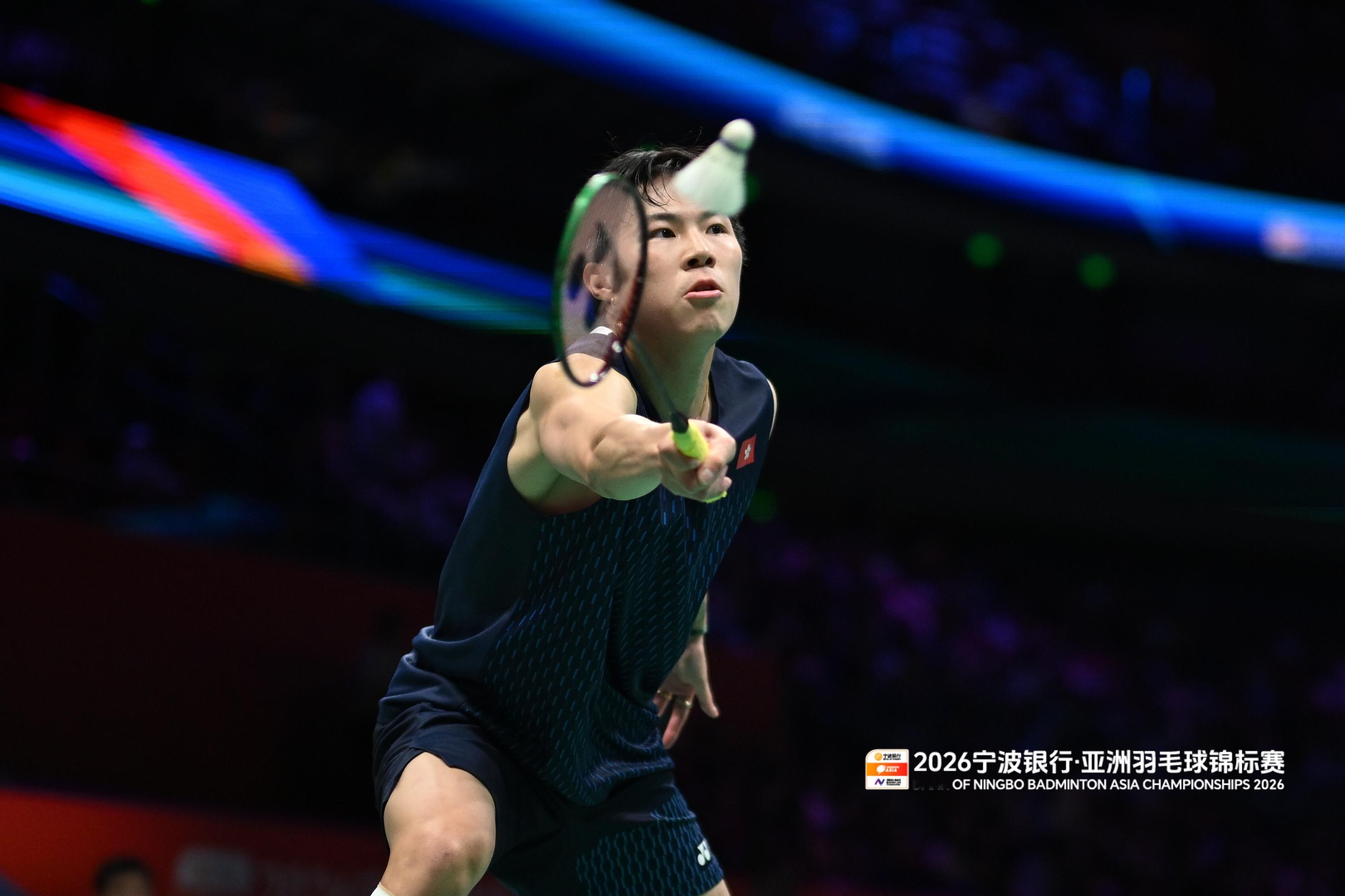 李卓耀🇭🇰 21-12、21-19 🇮🇳拉克什亚下轮：石宇奇🇨🇳 v