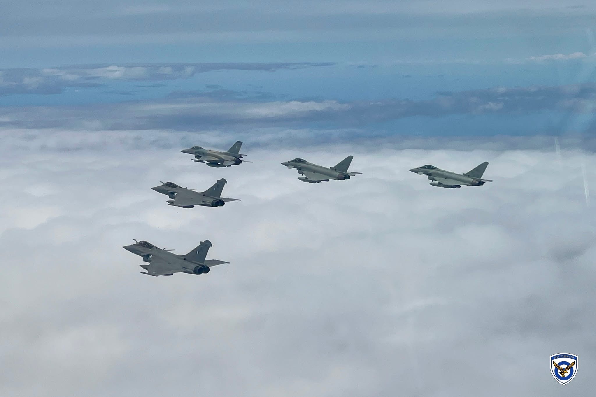 阵风台风战隼同框空对空摄影今日阵风今日台风今日战隼 希腊空军（HAF）第343“