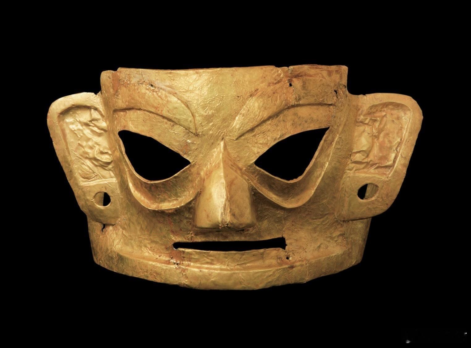 黄金面具，2001年四川成都金沙遗址祭祀区出土 