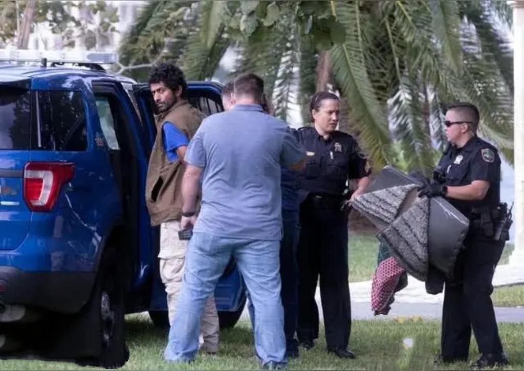 当地时间2月22日凌晨1时30分许，美国特勤局称，一名20岁出头男子擅自闯入海湖