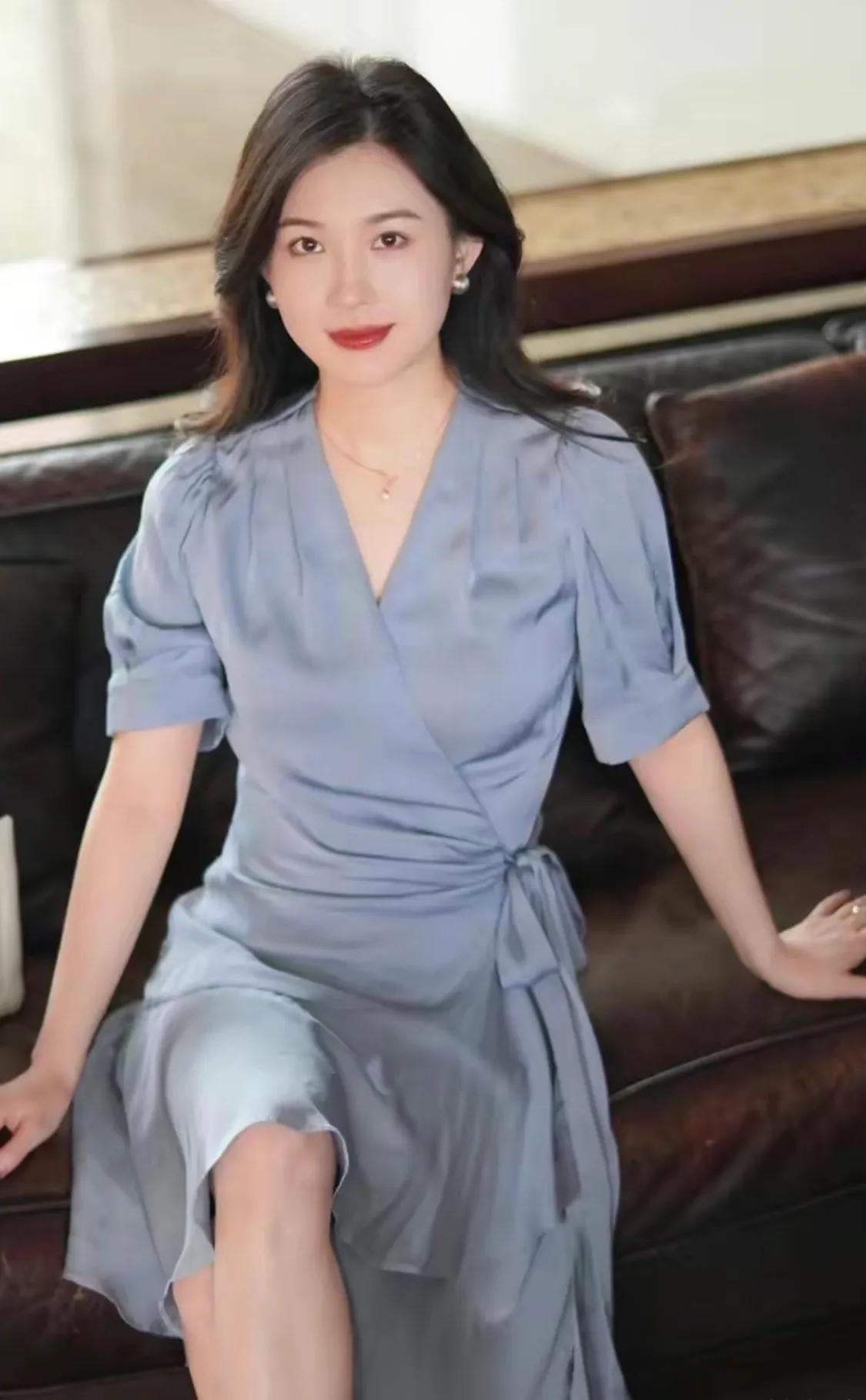 你们说，人这辈子最难走的路，是脚下的路，还是心里的路？
我是@香茗还未凉 记录生