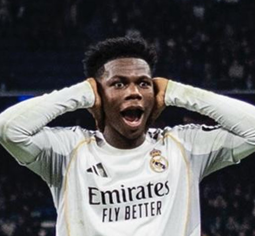 楚阿梅尼对于威尼修斯今晚表现做出的反应： 