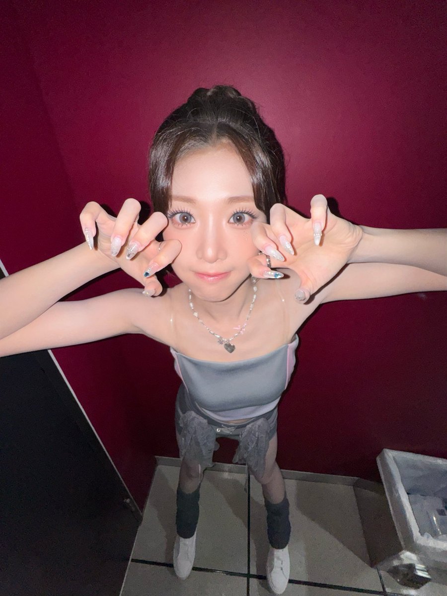 260617 tripleS Nien许念慈 