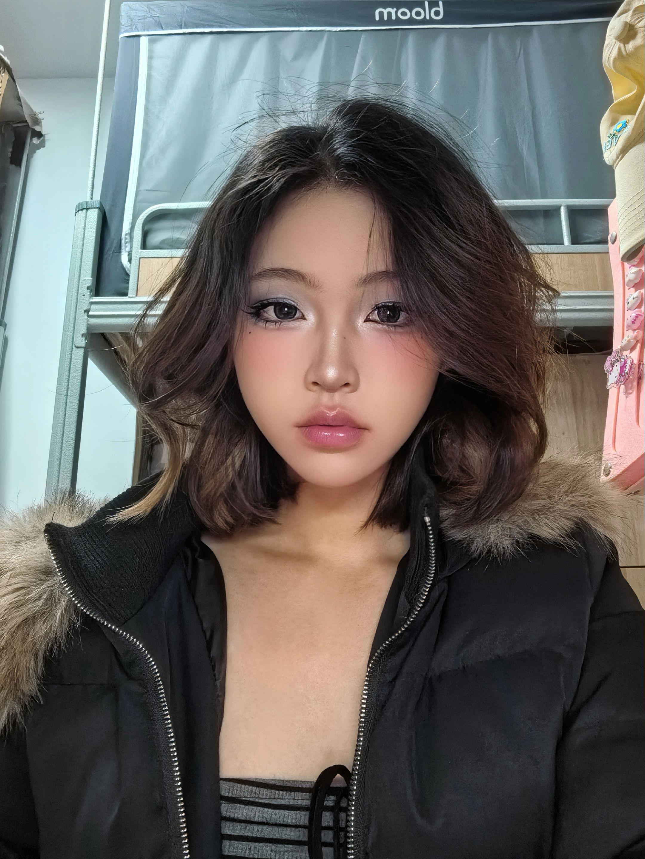 抽了三根烟都想不明白 为什么有了老公就不能男朋友