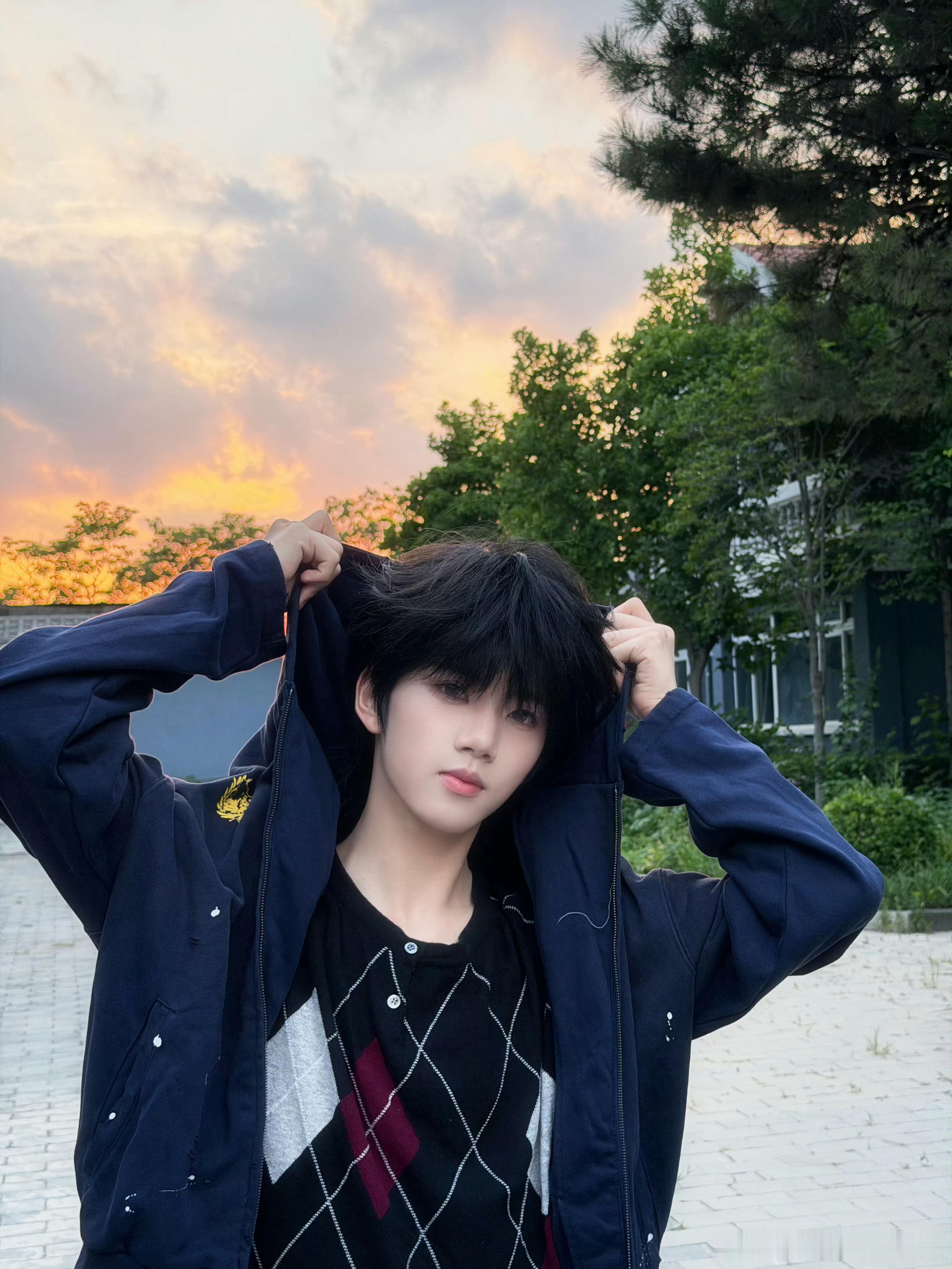 张函瑞晒火烧云是爱记录生活的小男孩一枚呀 