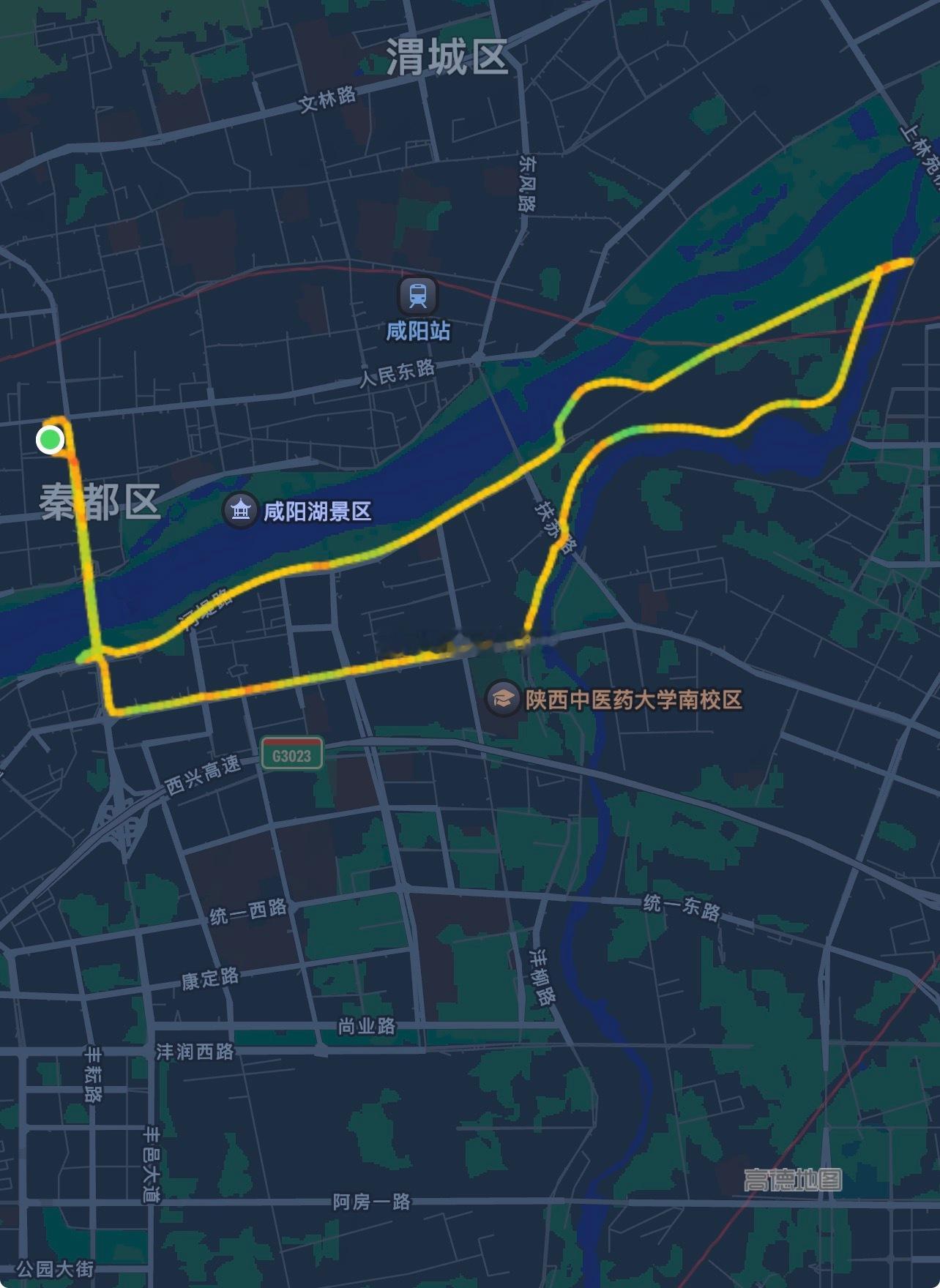 晚上只吃鸡蛋和香蕉    任何一个美食视频都能破防 