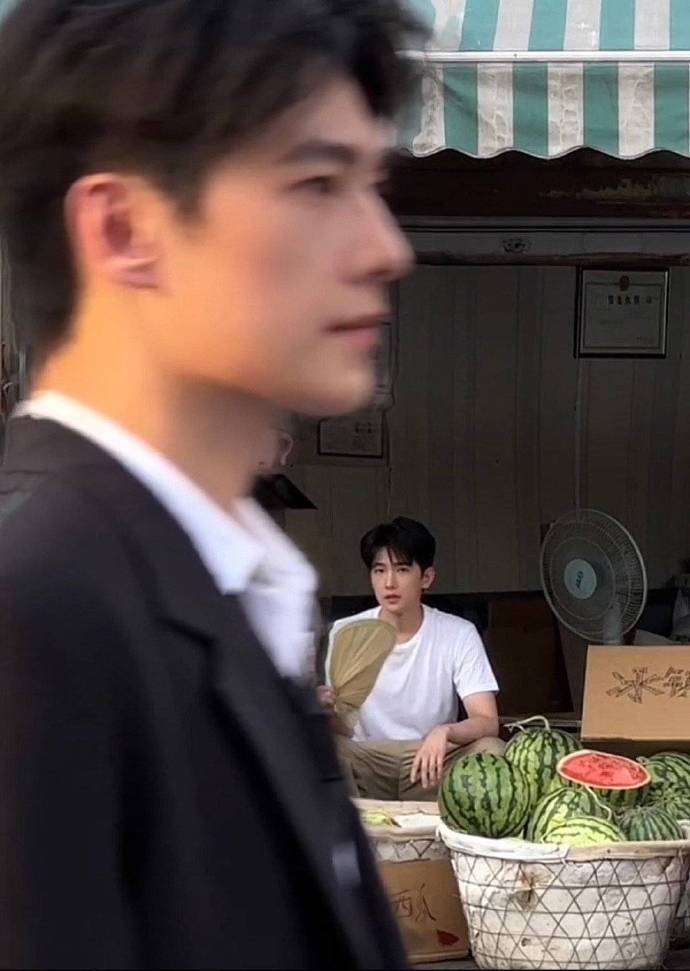 杨洋与杨洋的重逢！！妈呀，谁懂这张图的含金量？？ ​​​