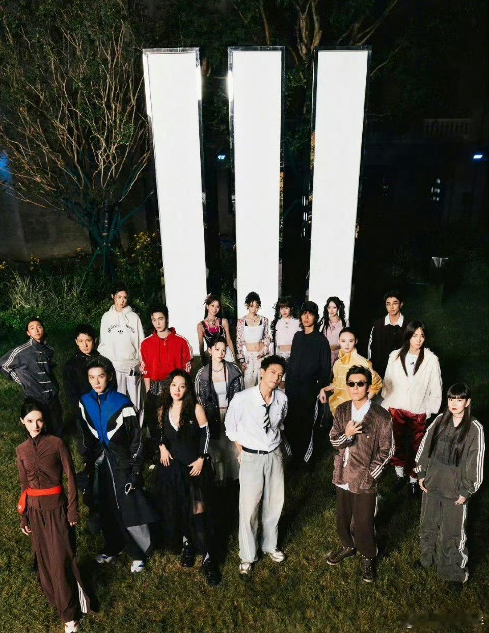 阿迪达斯的明星家族照 救命！阿迪达斯明星家族照也太会拍了吧！镜头里的艺人们风格各