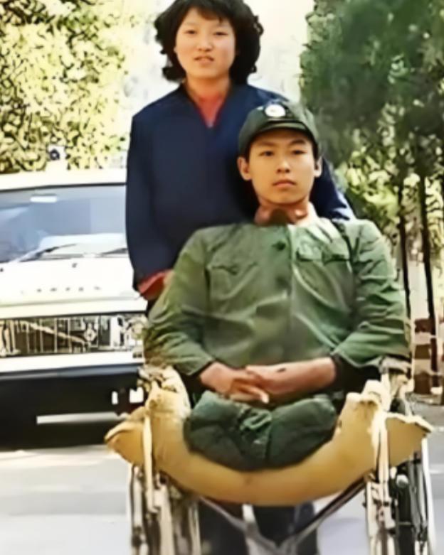 1986 年，21 岁战士从前线归来获一等功，向农村的未婚妻提分手，未婚妻闹到部