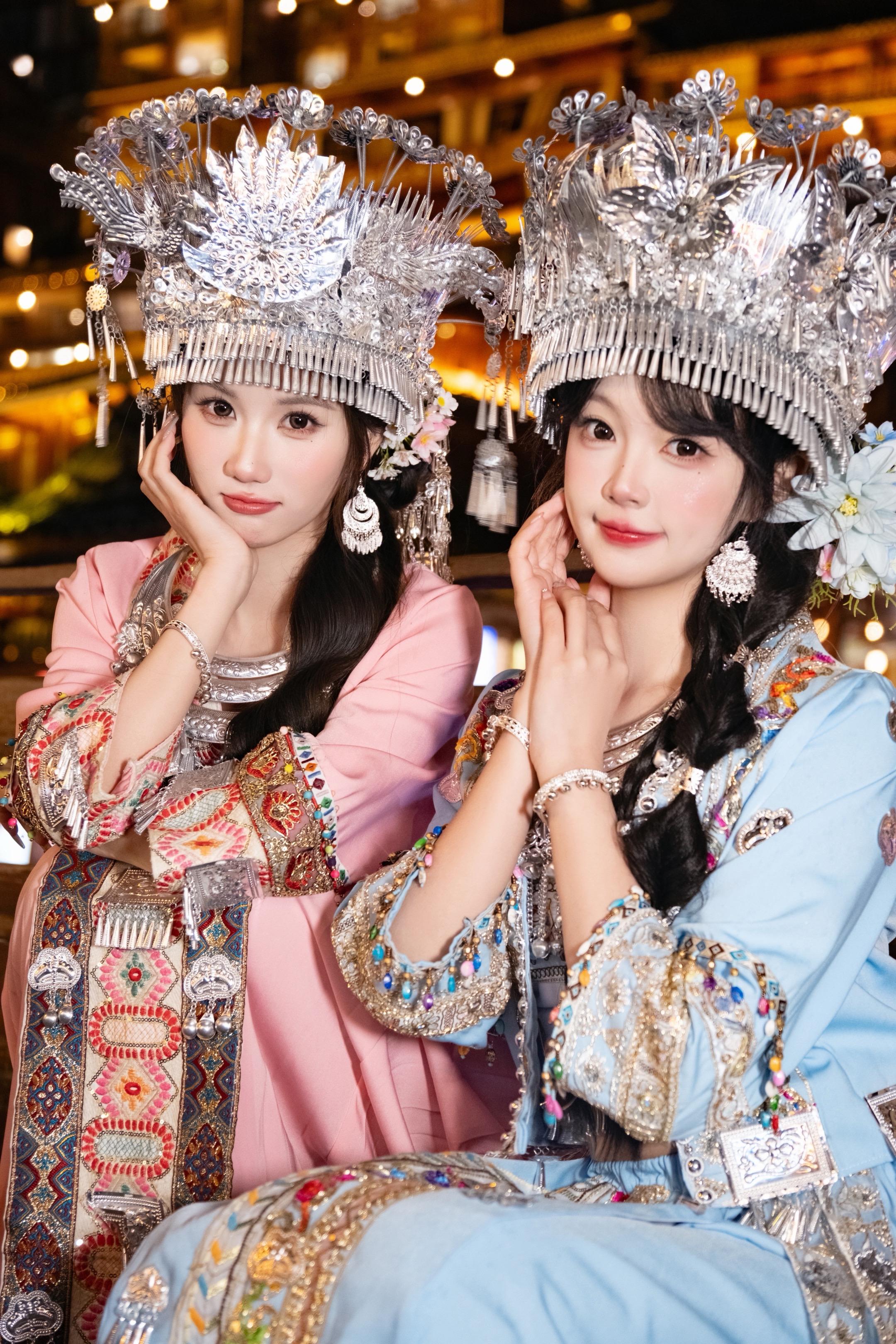 闺蜜👭我们去千户苗寨拍万家灯火吧
