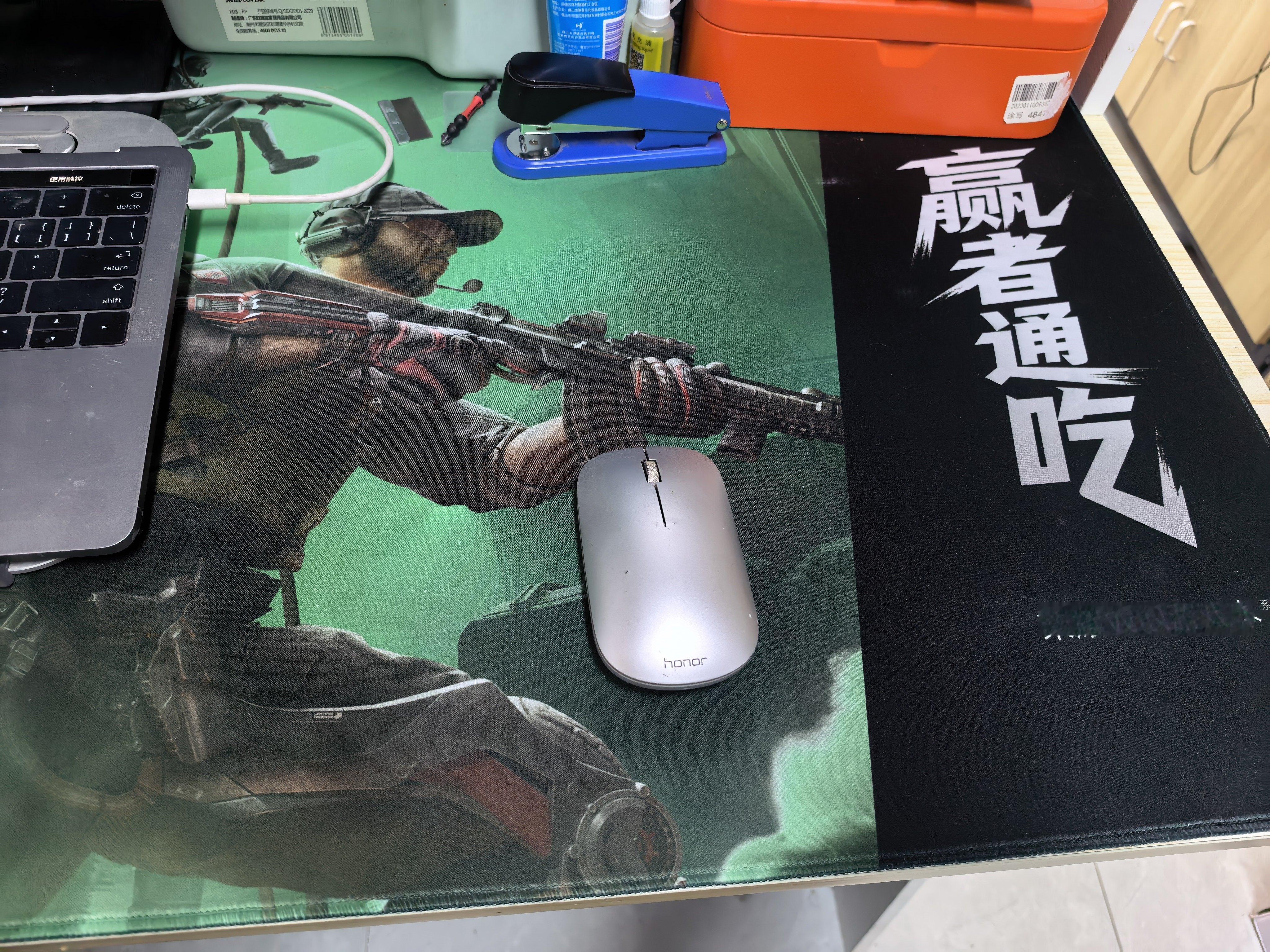 荣耀定制三角洲联赛大大大鼠标垫，赢者通吃