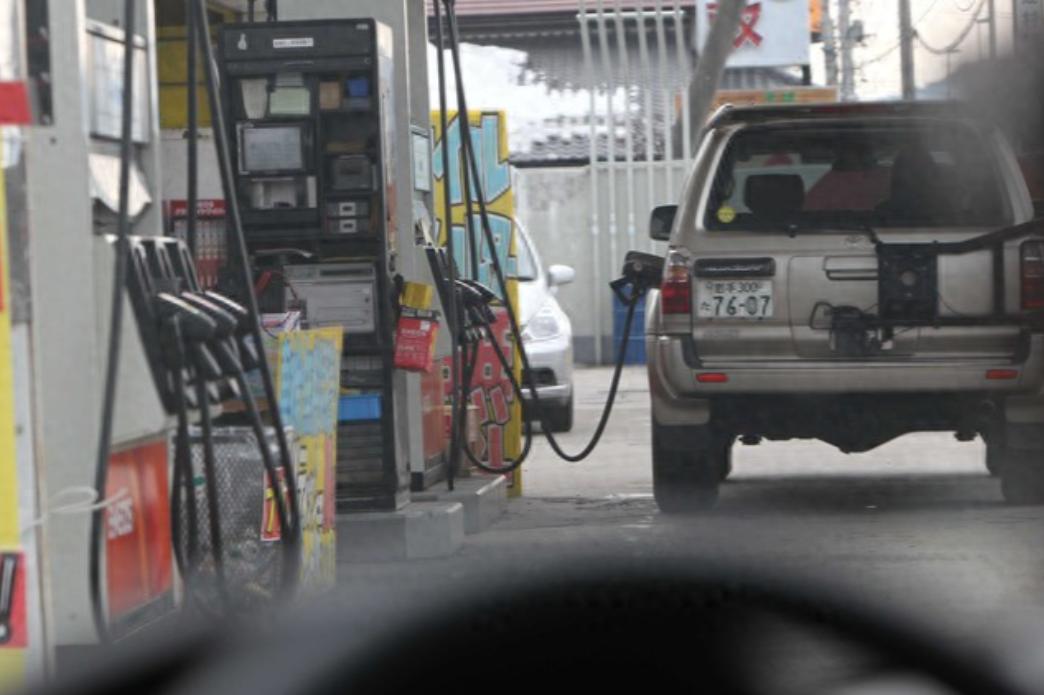 日本人又开始不安了，只因为美伊开战，霍尔木兹海峡被封锁，日本能源大动脉惨遭切断，