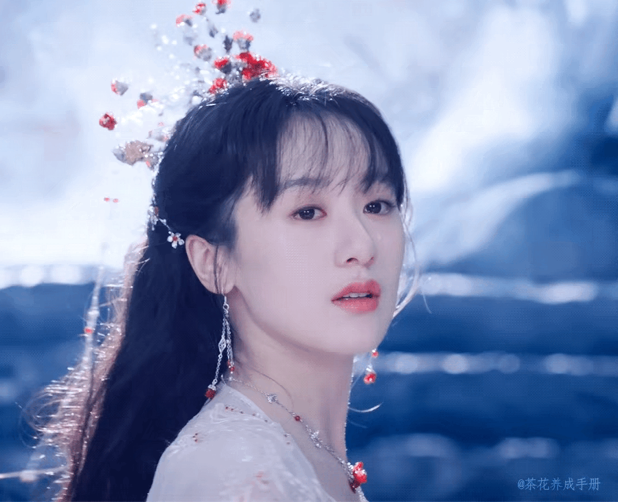 袁冰妍可以复出了？不可能吧，如果她复出了，那石家庄伴郎邓伦也可以复出了。