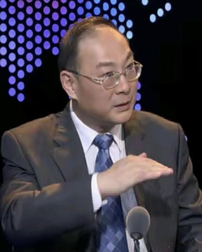 金灿荣教授长期分析中始终强调：国家在对外交往中过度柔和隐忍，很难获得对等敬畏，互
