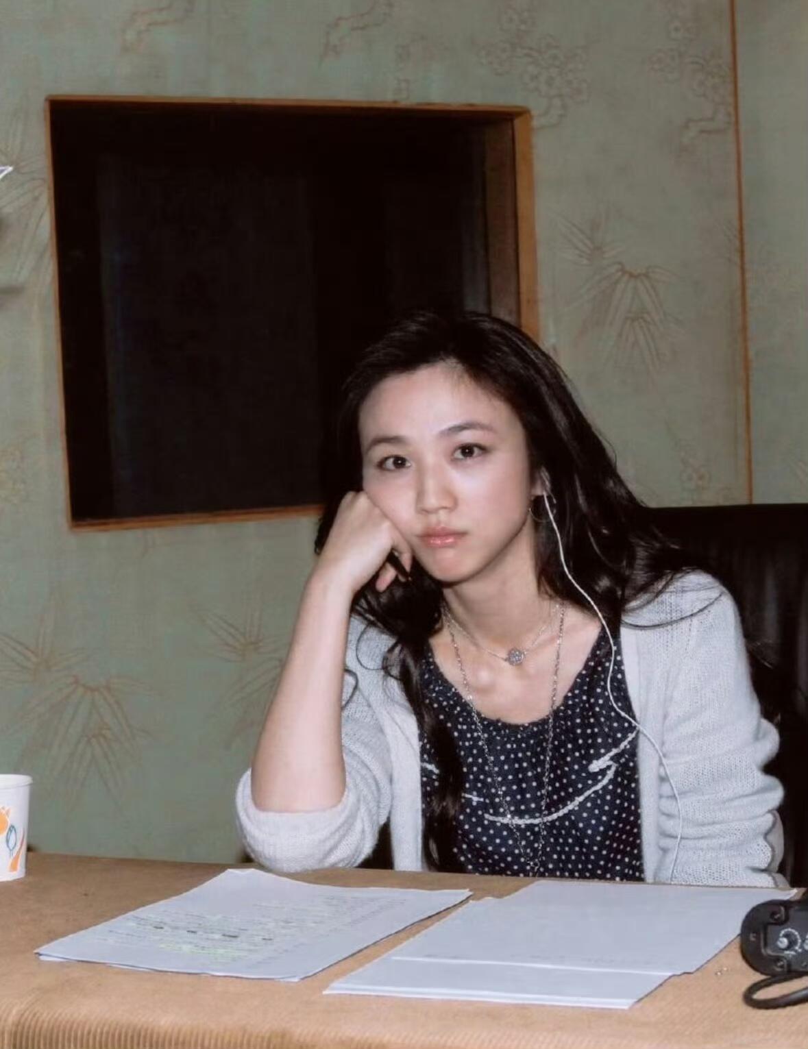 汤唯的气质真是内娱独一份