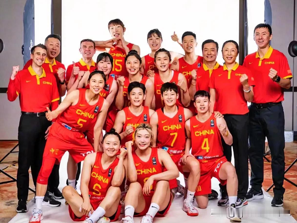 巴黎奥运会女篮资格赛中国西安赛区的比赛2月8日拉开战幕。
法国队首战48分之差大