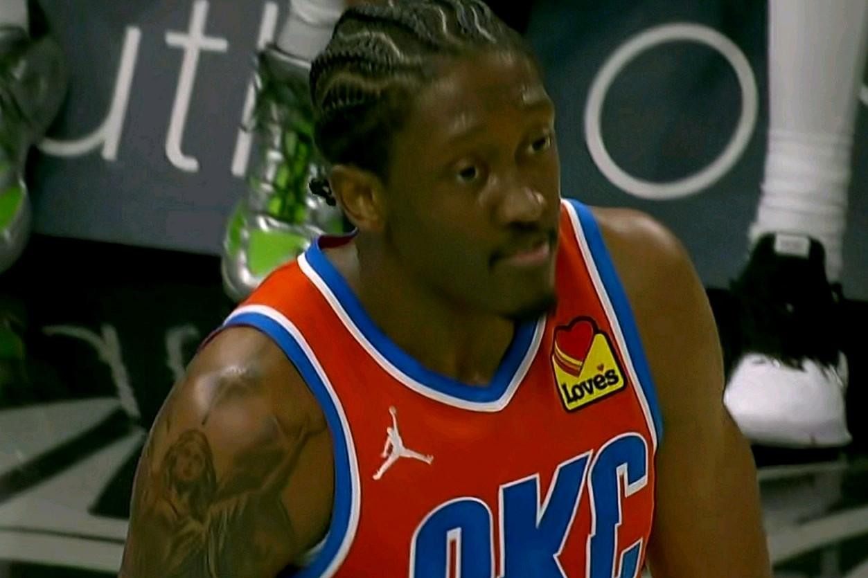 灰熊这球输的没天理了……

比赛假不假不知道，但必须恭喜超级残阵雷霆完成21分逆