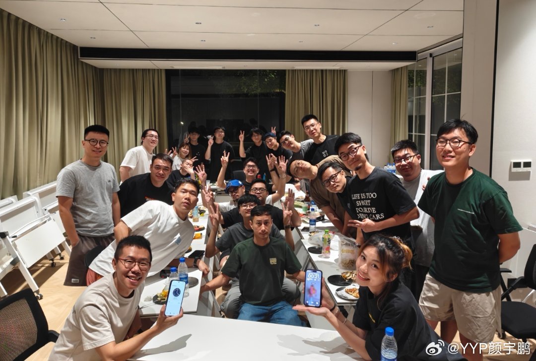 一场史上信息量最密集的讨论大会，给美好的团建活动画上完美句号 大家车的9系suv
