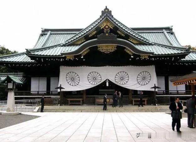 日本可能是世界上最硬核的国家。
   明明战败了，却死不悔改，甲级战犯唐而荒之供