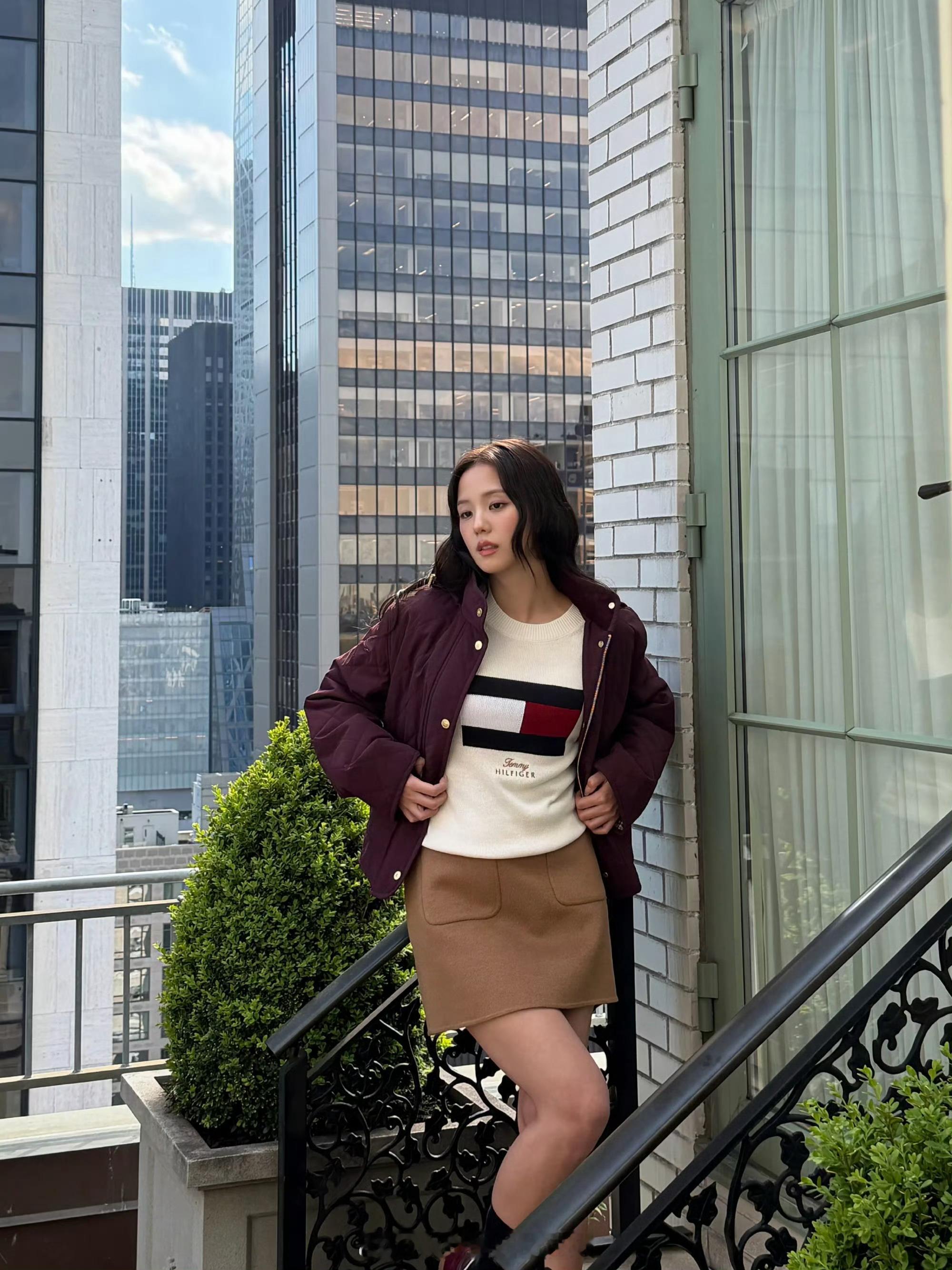 【Ins】BLACKPINK Jisoo Ins照片更新，时尚感满分💯..ki