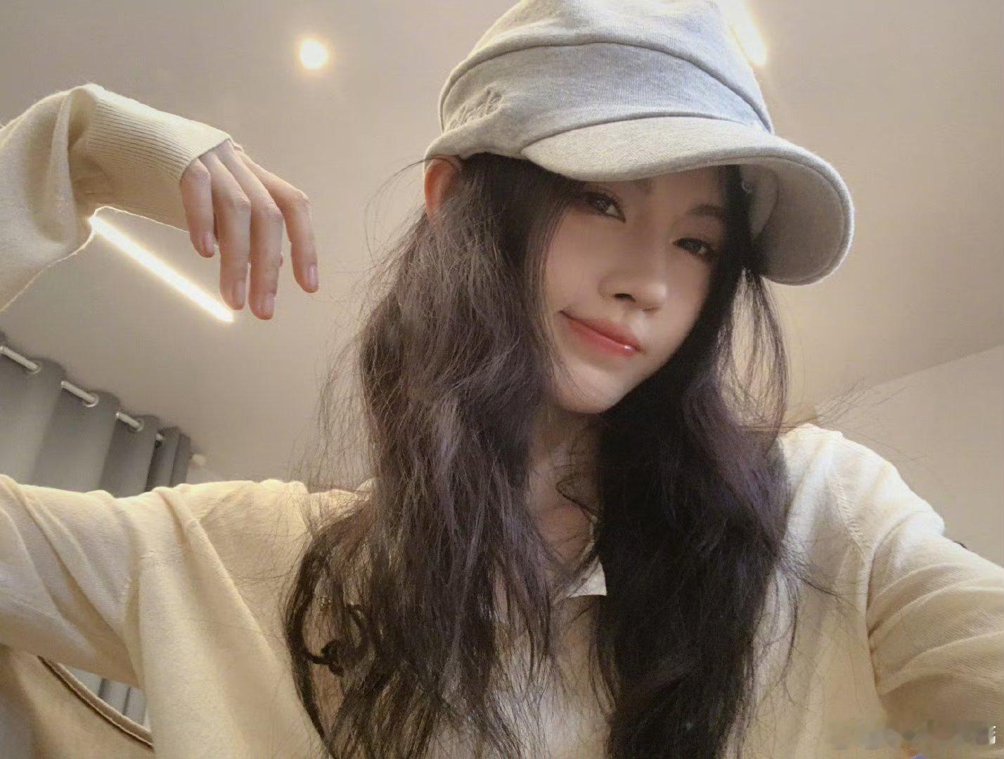 鞠婧祎 jjy鞠婧祎月鳞绮纪 jjy 鞠婧祎露芜衣你总夸我好可爱可你爱我吗꒦ິ^