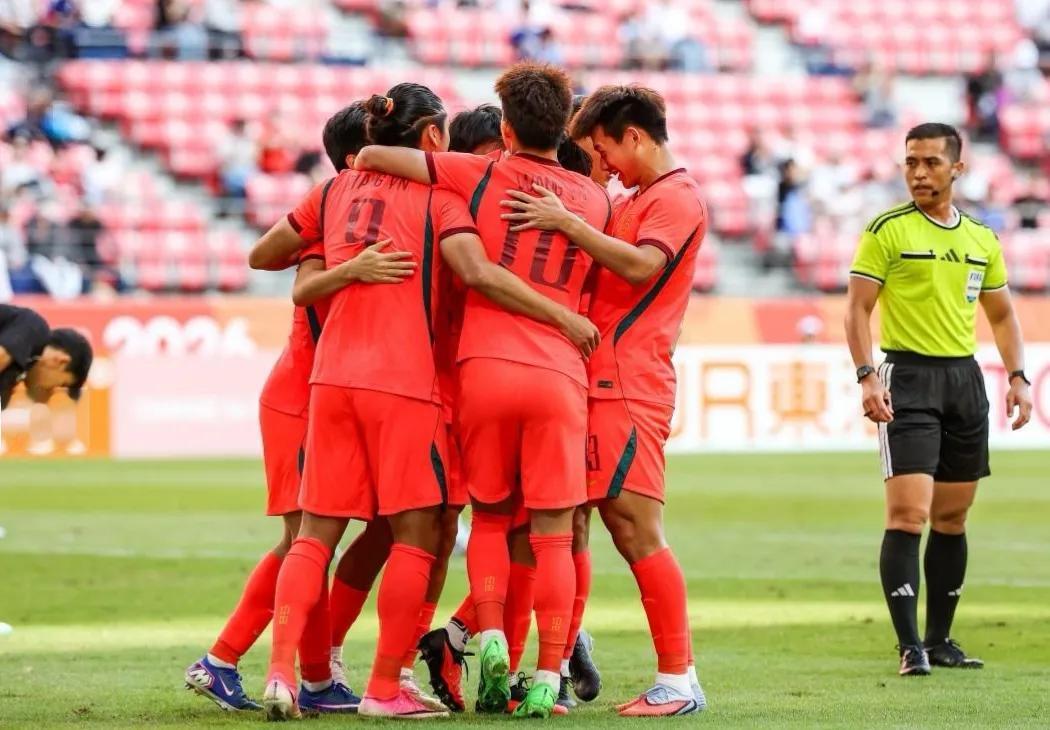 好样的！中国U23的小伙子们！中国队点球大战4-3战胜乌兹别克斯坦U23，夺得亚