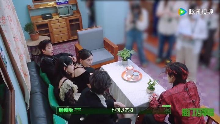 周柯宇不会吹口哨刘宇宁金靖和张凌赫吹口哨版本不一样 周柯宇学吹口哨学到怀疑人生，