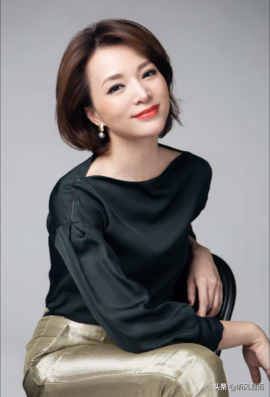 密春雷这事儿，说白了就两样东西。一样，是他发家后，亲手甩掉的原配。另一样，是他砸
