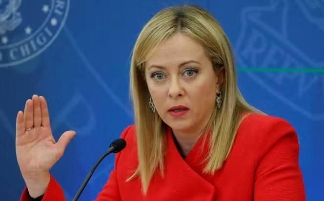 最新消息：意大利总理梅洛尼宣布暂停与以色列的防务协议

“鉴于当前形势，政府决定