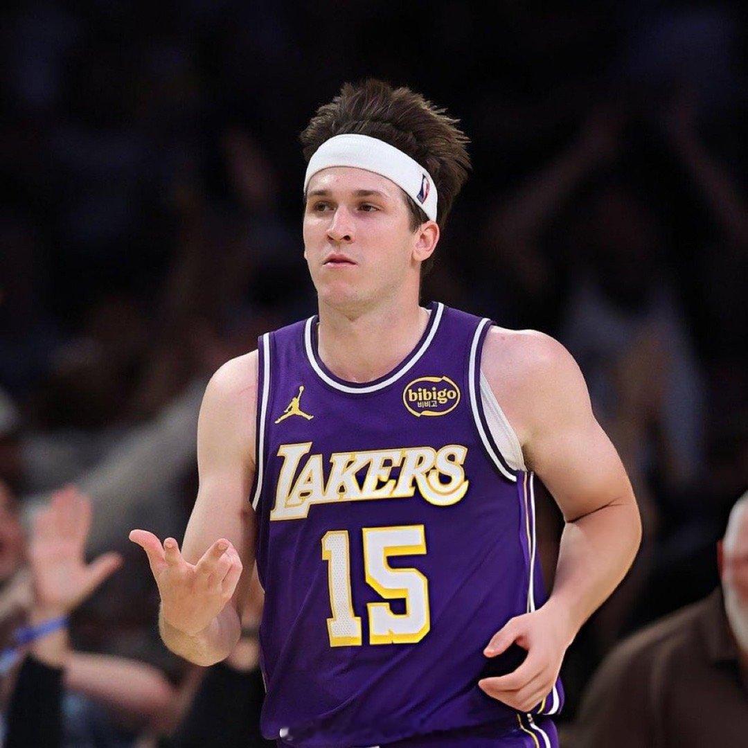 Shams：除非遇到挫折，否则里弗斯将出战今天的比赛湖人vs火箭休斯顿火箭湖人2