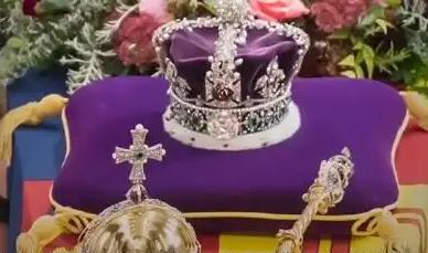 一颗105.6克拉的钻石吵了快两百年，最近英国国王查尔斯三世去美国访问，纽约的印